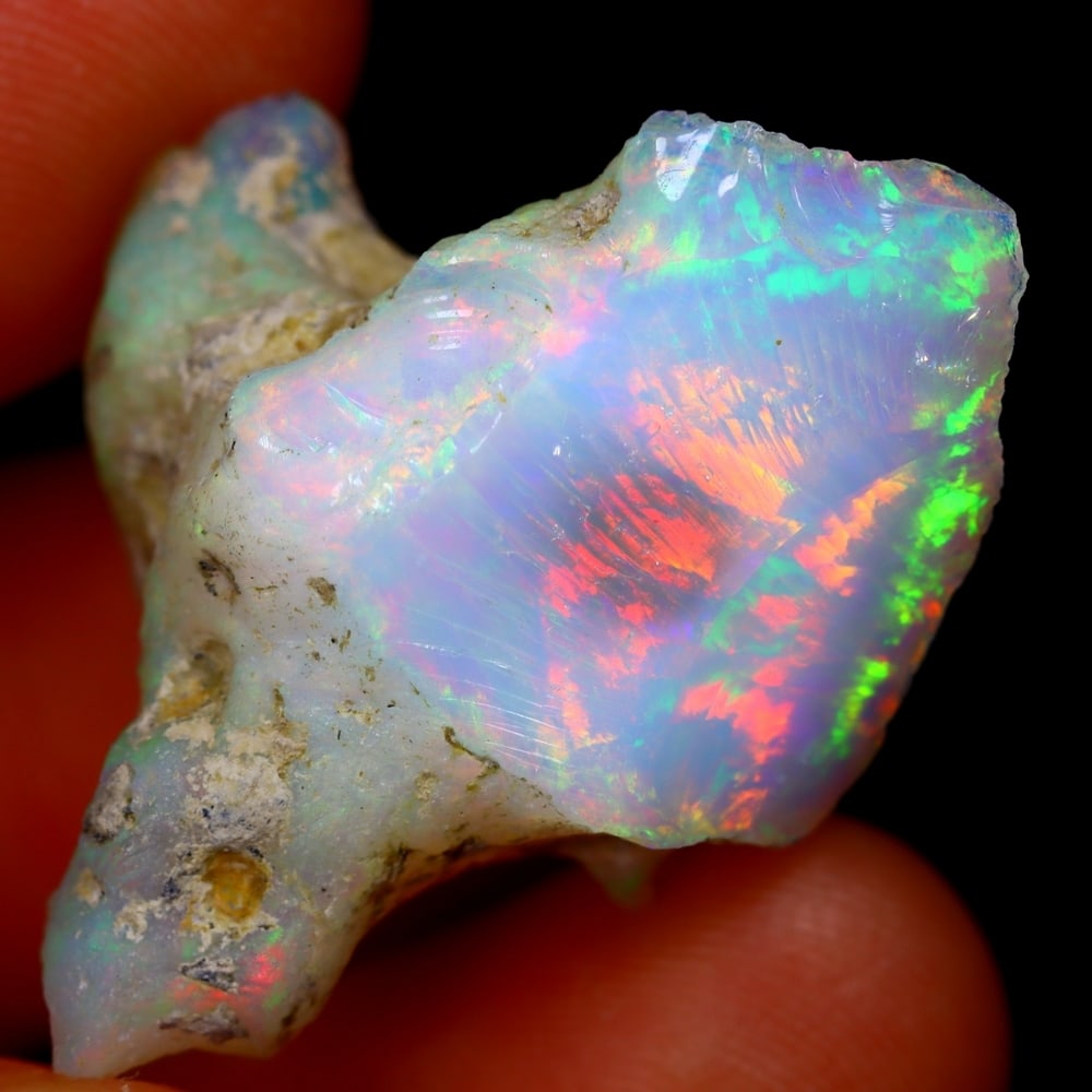 26Ct Rough Opal Specimen - Ethiopian Opal - Mineral Rough: Ksmith Jewels Global Welcome to our auction house, today auction brought to you by Ksmith Jewels Global based in Penang, Malaysia specialize in all kinds of opal and color gemstone both in manufacturi