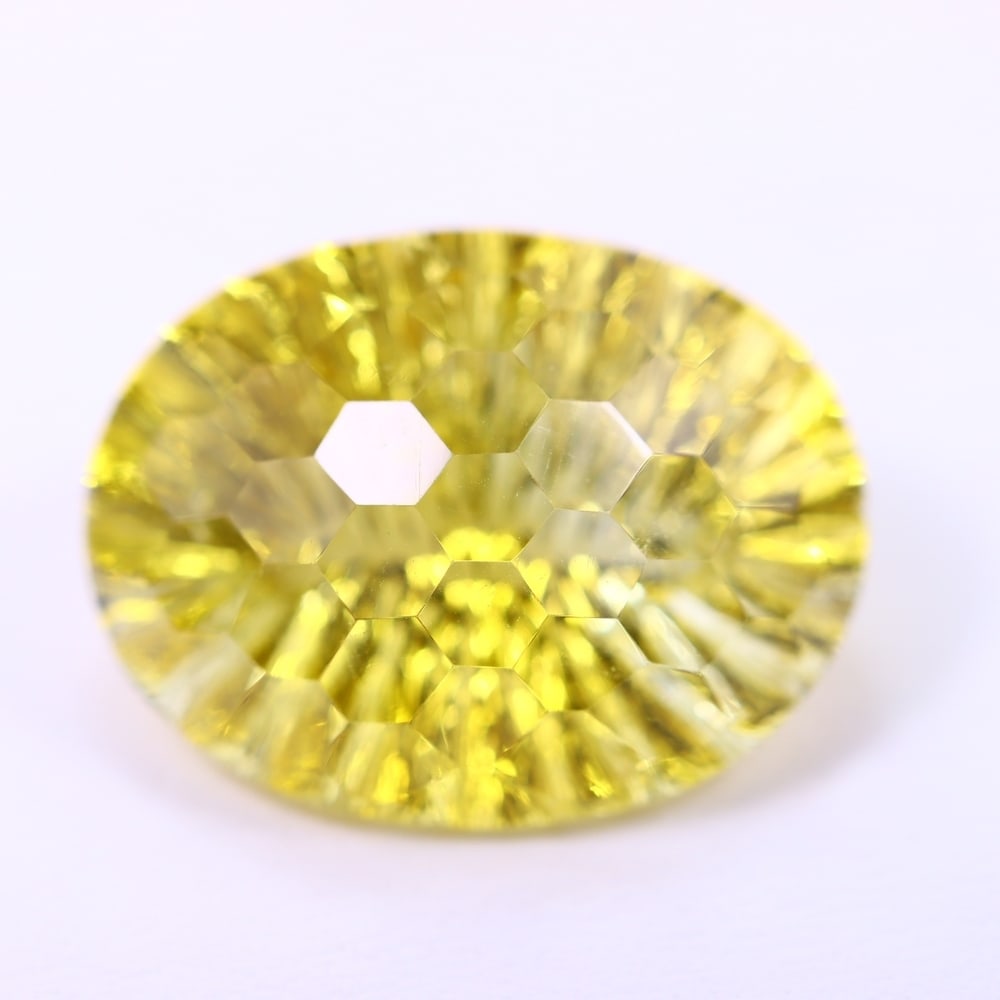 26.58Ct Citrine - Special Cut - Faceted Polished: Ksmith Jewels Global Welcome to our auction house, today auction brought to you by Ksmith Jewels Global based in Penang, Malaysia specialize in all kinds of opal and color gemstone both in manufacturi