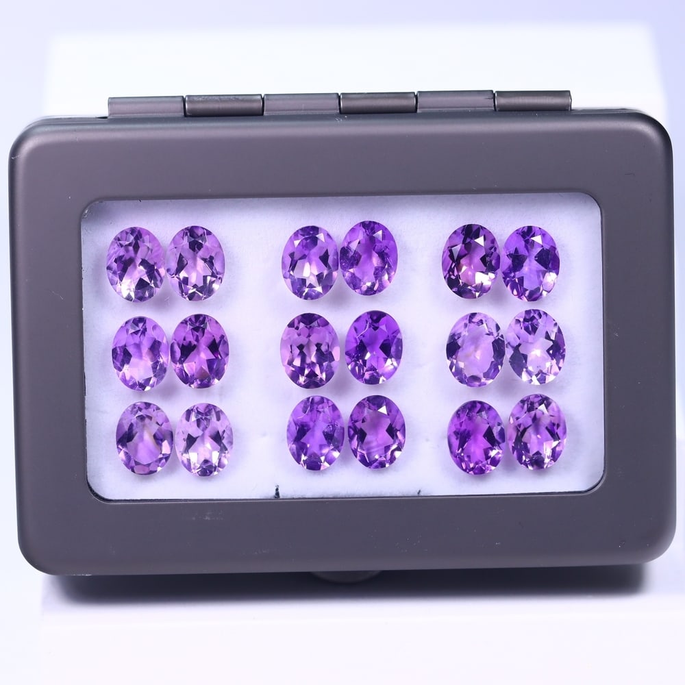 31.04Ct Amethyst Set - Polished Faceted: Ksmith Jewels Global Welcome to our auction house, today auction brought to you by Ksmith Jewels Global based in Penang, Malaysia specialize in all kinds of opal and color gemstone both in manufacturi