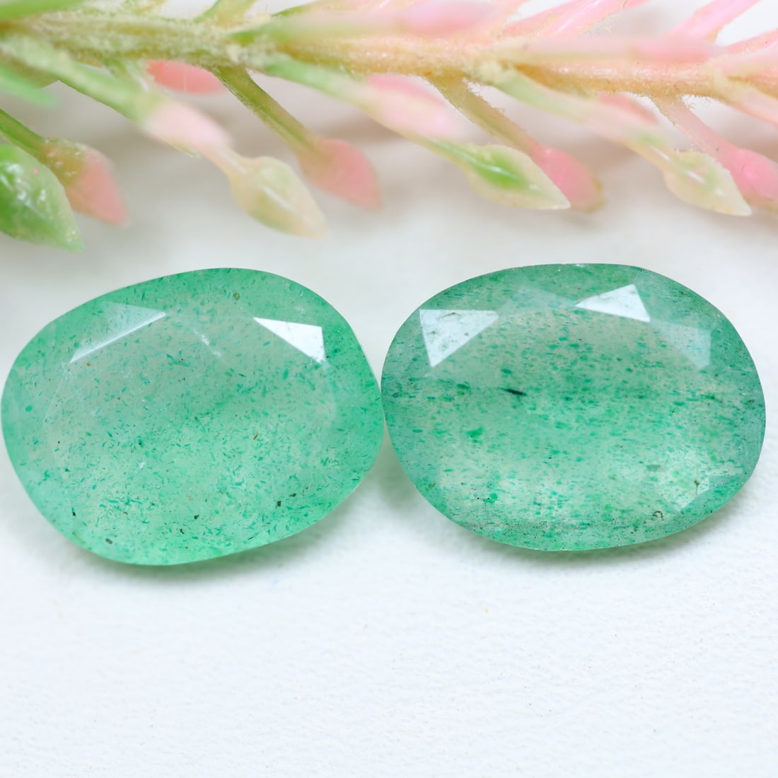 Strawberry Quartz 9.56Ct Natural Green Strawberry Quartz Pair: Ksmith Jewels Global Welcome to our auction house, today auction brought to you by Ksmith Jewels Global based in Penang, Malaysia specialize in all kinds of opal and color gemstone both in manufacturi