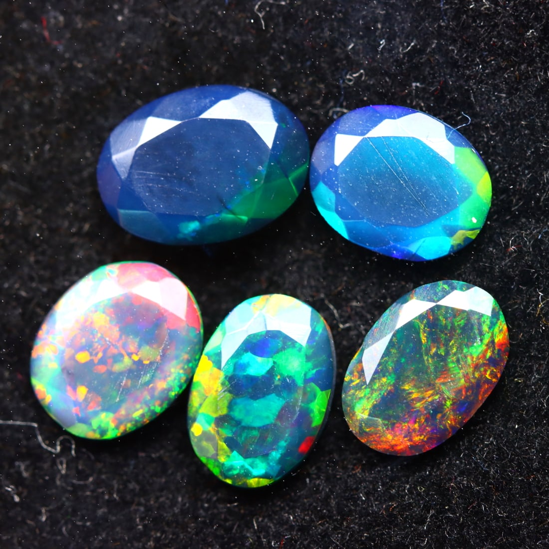 3.12Ct Natural Flashy Rainbow Ethiopian Smoked Facted Welo Opal (1 of 4)