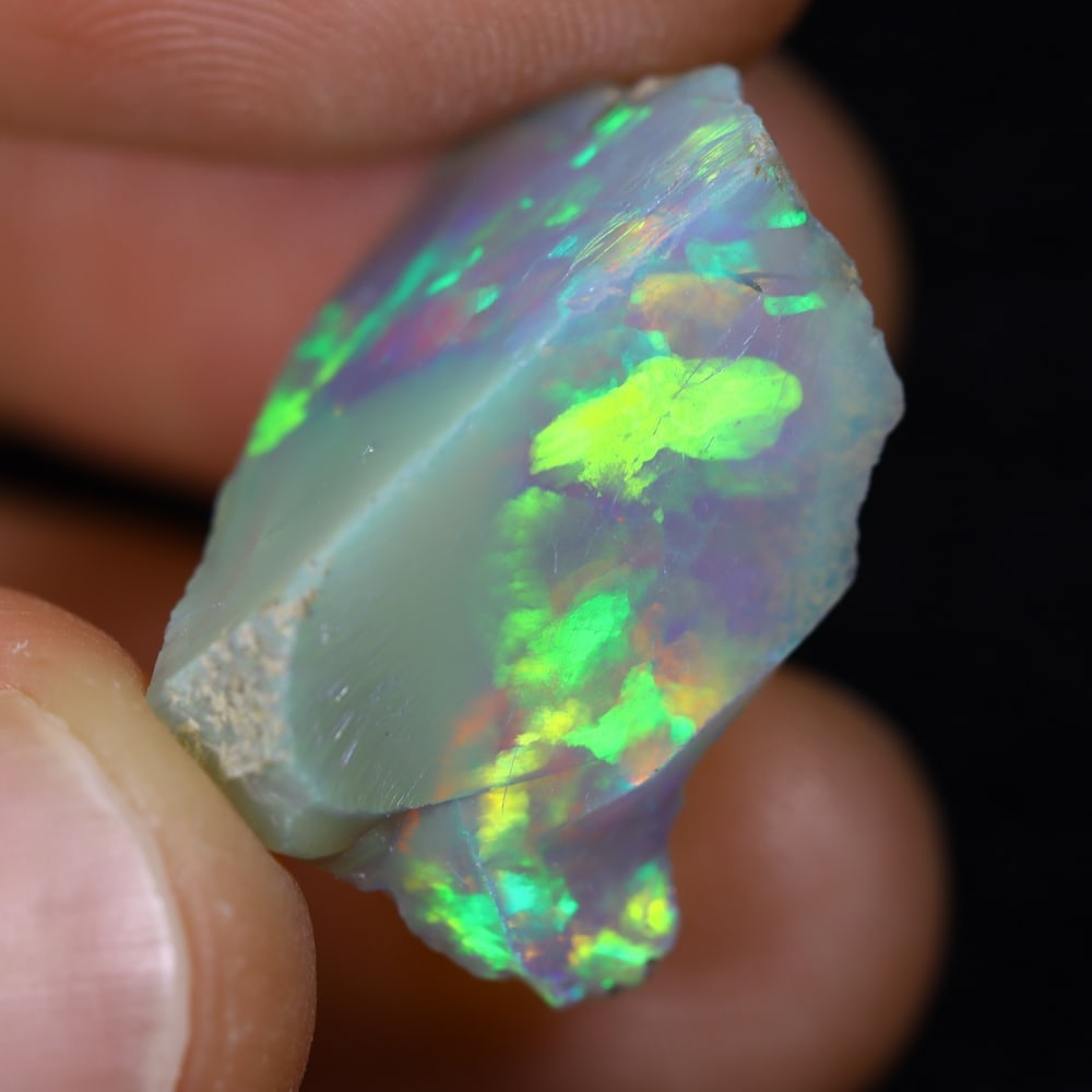 11.3Ct Rough Opal Specimen - Ethiopian Opal - Mineral Rough: Ksmith Jewels Global Welcome to our auction house, today auction brought to you by Ksmith Jewels Global based in Penang, Malaysia specialize in all kinds of opal and color gemstone both in manufacturi
