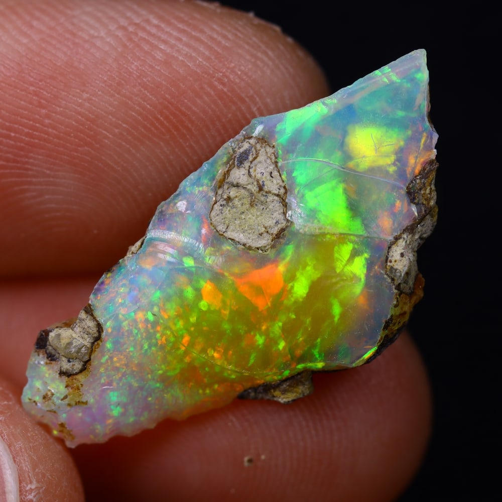 6.2Ct Rough Opal Specimen - Ethiopian Opal - Mineral Rough: Ksmith Jewels Global Welcome to our auction house, today auction brought to you by Ksmith Jewels Global based in Penang, Malaysia specialize in all kinds of opal and color gemstone both in manufacturi
