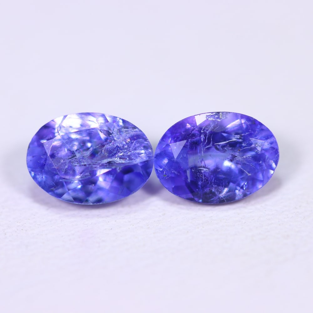 1.73Ct Tanzanite Pair- Polished Faceted - Oval Faceted: Ksmith Jewels Global Welcome to our auction house, today auction brought to you by Ksmith Jewels Global based in Penang, Malaysia specialize in all kinds of opal and color gemstone both in manufacturi