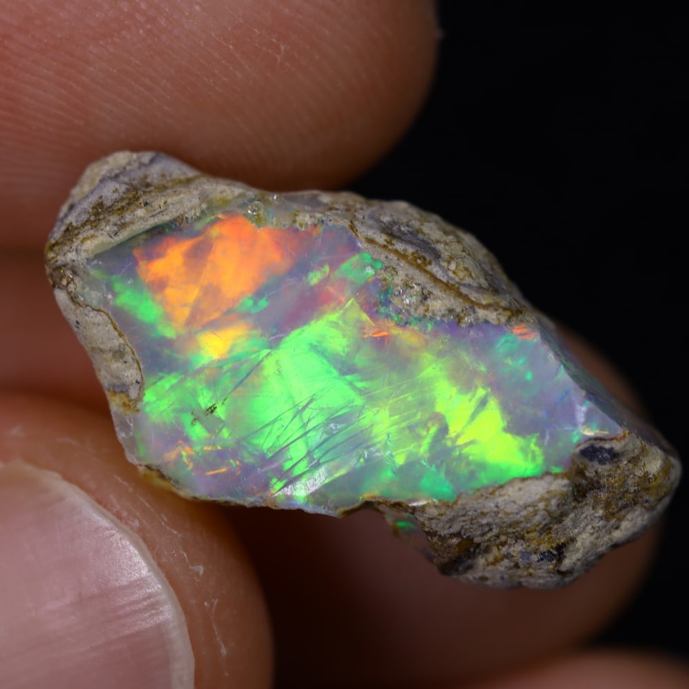 7.2Ct Rough Opal Specimen - Ethiopian Opal - Mineral Rough: Ksmith Jewels Global Welcome to our auction house, today auction brought to you by Ksmith Jewels Global based in Penang, Malaysia specialize in all kinds of opal and color gemstone both in manufacturi
