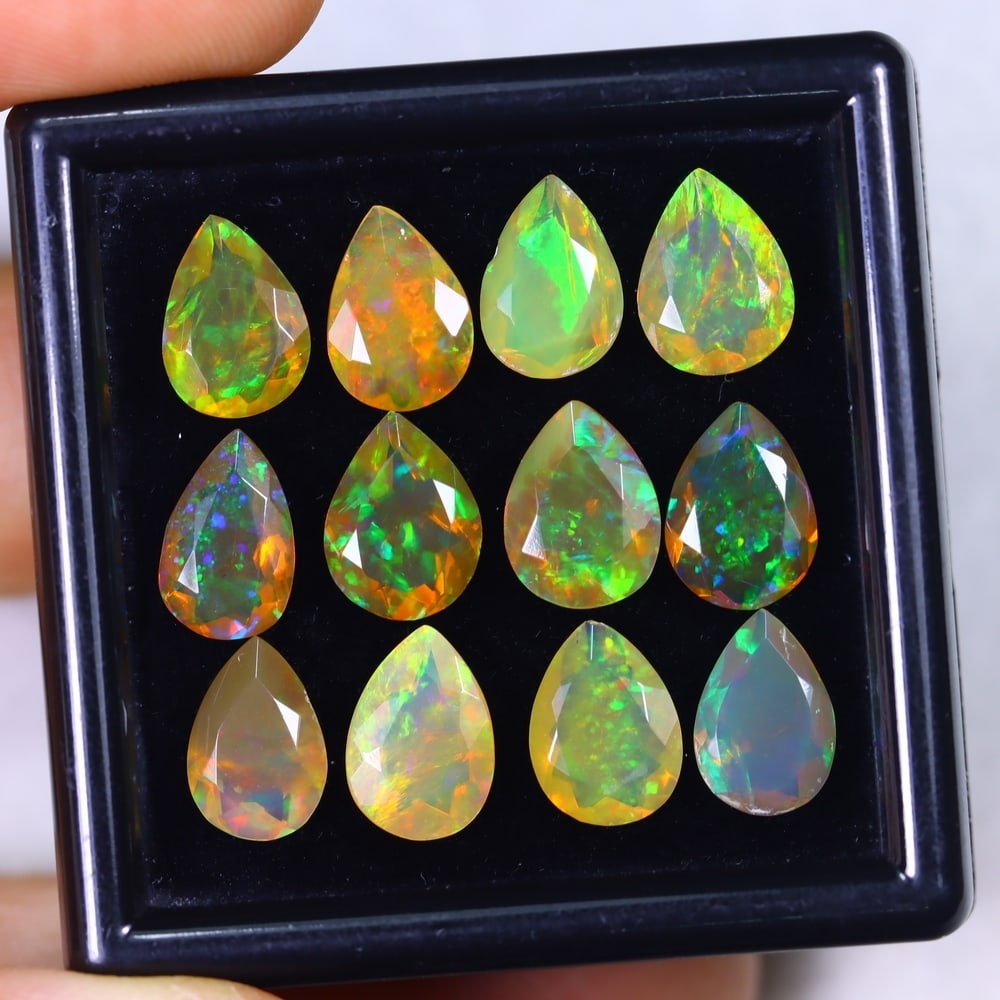 10.47Ct Welo Opal Lot - Ethiopian Opal - Pear Faceted: Ksmith Jewels Global Welcome to our auction house, today auction brought to you by Ksmith Jewels Global based in Penang, Malaysia specialize in all kinds of opal and color gemstone both in manufacturi