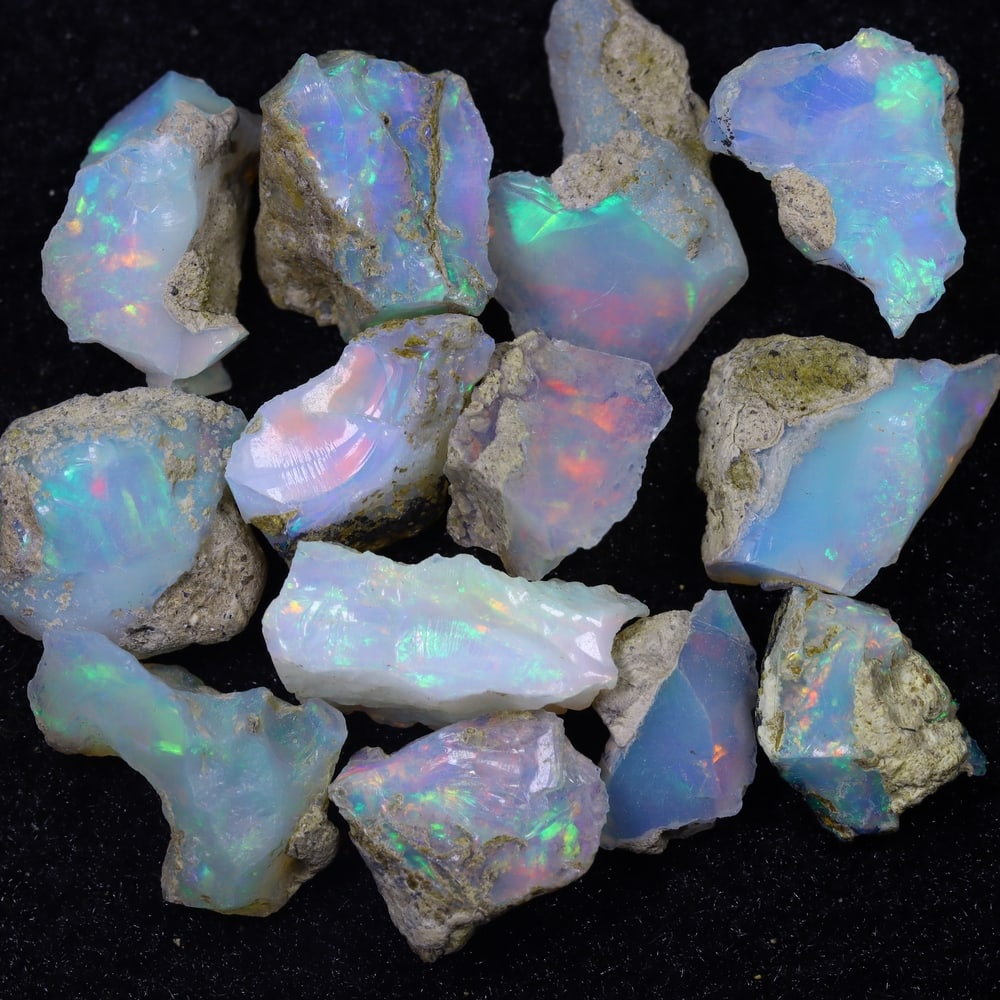 42.3Ct Rough Opal Specimen Lot - Ethiopian Opal - Mineral Rough: Ksmith Jewels Global Welcome to our auction house, today auction brought to you by Ksmith Jewels Global based in Penang, Malaysia specialize in all kinds of opal and color gemstone both in manufacturi