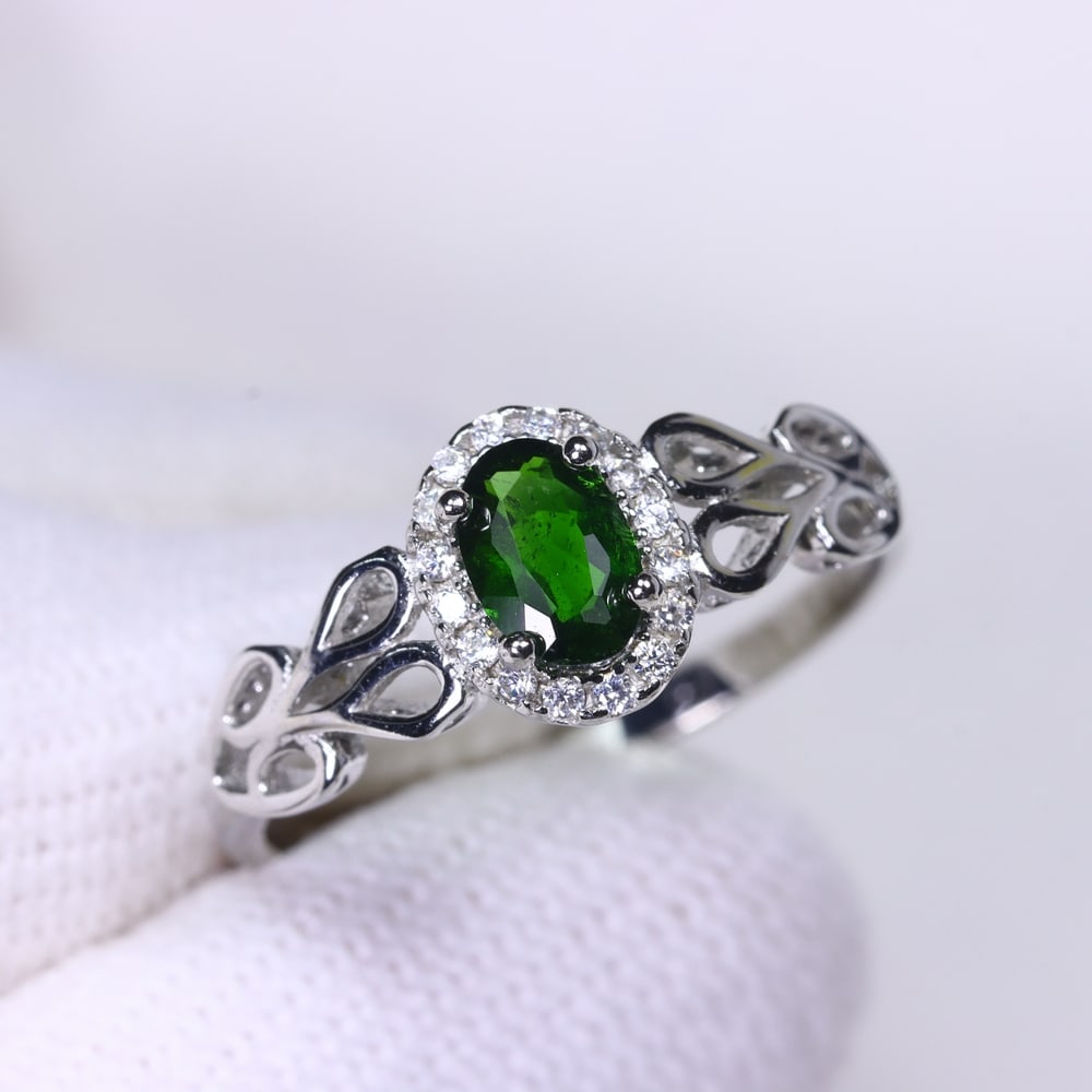 Ring US6 Chrome Diopside & Zircon - 925 Sterling Silver - White Gold Plated: Ksmith Jewels Global Welcome to our auction house, today auction brought to you by Ksmith Jewels Global based in Penang, Malaysia specialize in all kinds of opal and color gemstone both in manufacturi