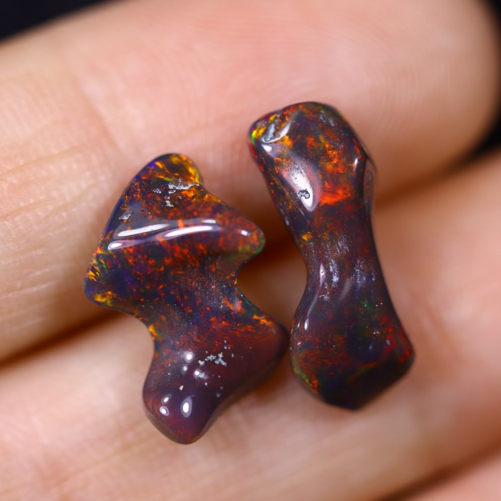 4.38Ct Natural Freeform Black Opal Set - 16x6x4mm - Polished Rough: Ksmith Jewels Global Welcome to our auction house, today auction brought to you by Ksmith Jewels Global based in Penang, Malaysia specialize in all kinds of opal and color gemstone both in manufacturi