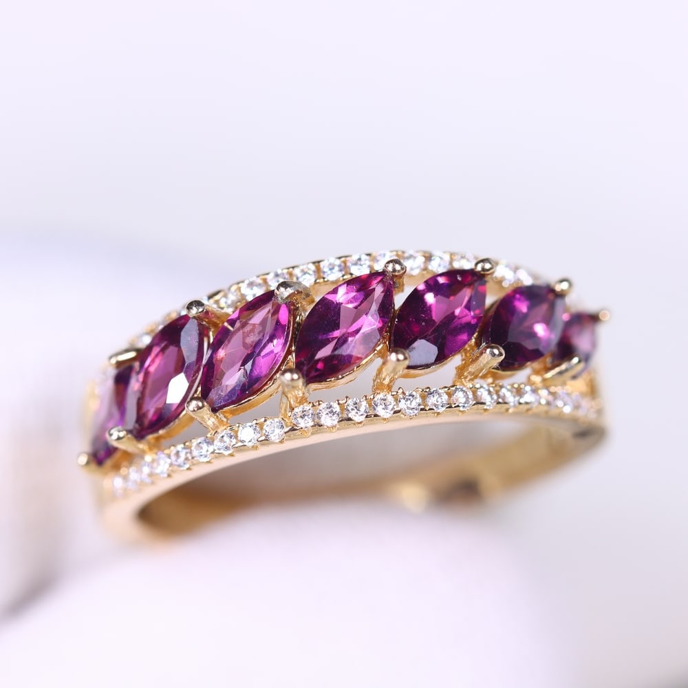 US9 Rhodolite Garnet Ring - 925 Sterling Silver - Plated Rose Gold: Ksmith Jewels Global Welcome to our auction house, today auction brought to you by Ksmith Jewels Global based in Penang, Malaysia specialize in all kinds of opal and color gemstone both in manufacturi