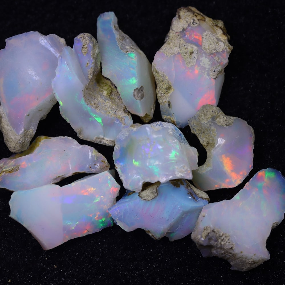 40.3Ct Rough Opal Specimen Lot - Ethiopian Opal - Mineral Rough: Ksmith Jewels Global Welcome to our auction house, today auction brought to you by Ksmith Jewels Global based in Penang, Malaysia specialize in all kinds of opal and color gemstone both in manufacturi