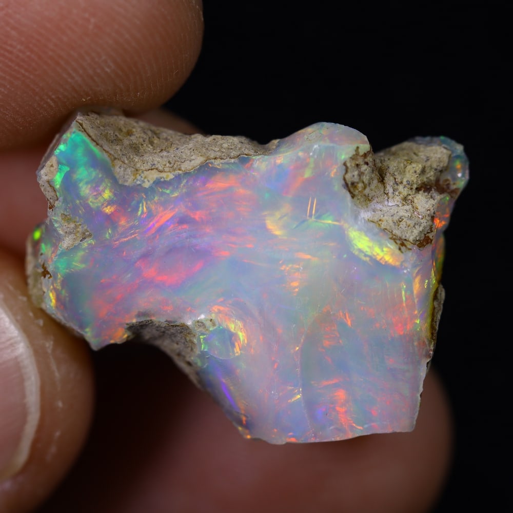 14Ct Rough Opal Specimen - Ethiopian Opal - Mineral Rough: Ksmith Jewels Global Welcome to our auction house, today auction brought to you by Ksmith Jewels Global based in Penang, Malaysia specialize in all kinds of opal and color gemstone both in manufacturi