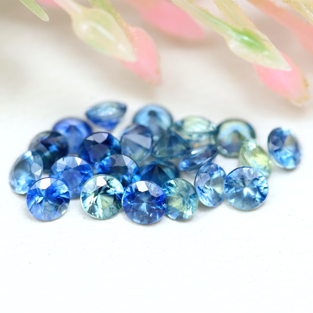 1.72Ct 2.5MM Natural Rare Diamond Cut Multi-color Sapphire VVS-VS in Lots (1 of 2)