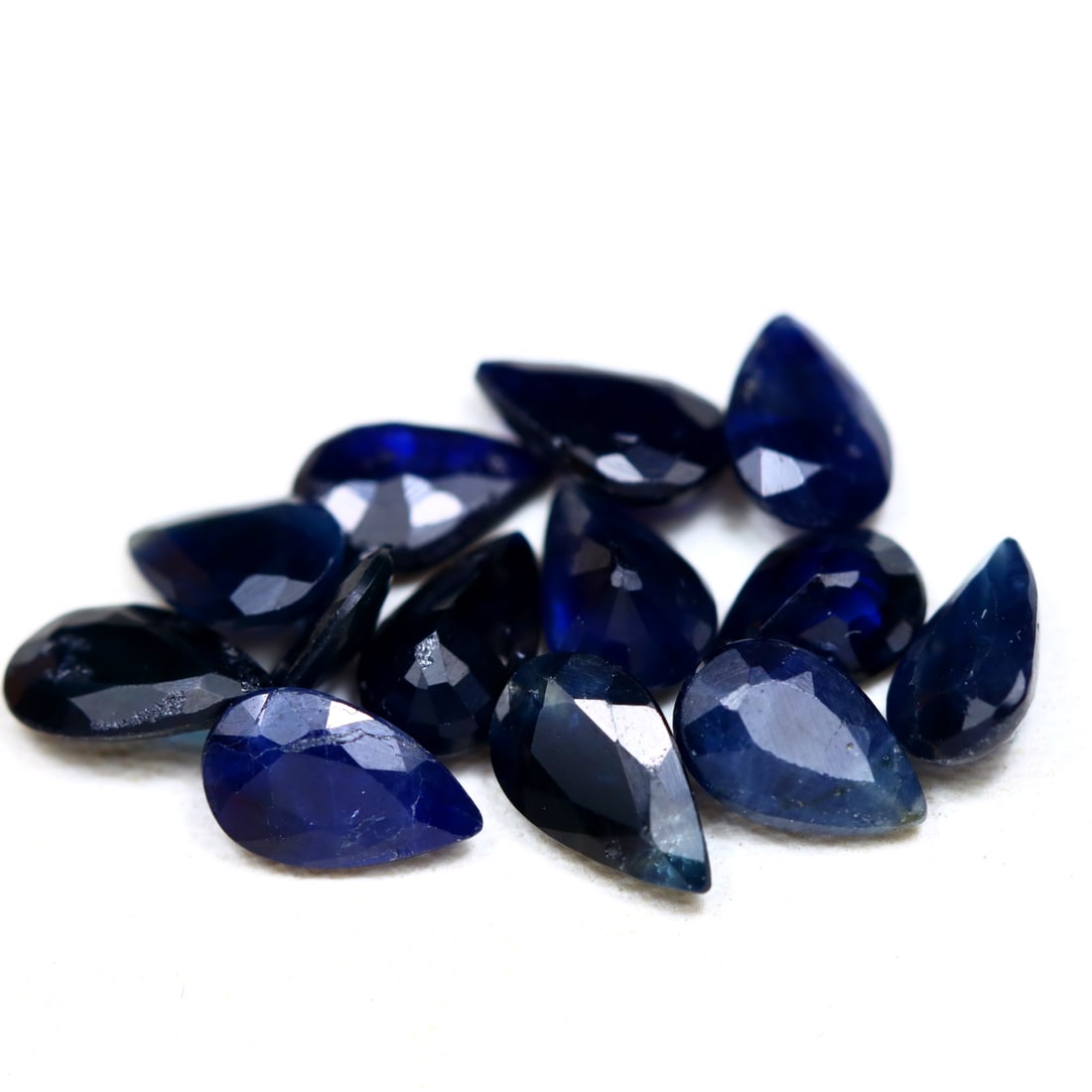 Blue Sapphire 4.68Ct Pear Cut Natural Deep Color Sapphire LOT: Ksmith Jewels Global Welcome to our auction house, today auction brought to you by Ksmith Jewels Global based in Penang, Malaysia specialize in all kinds of opal and color gemstone both in manufacturi