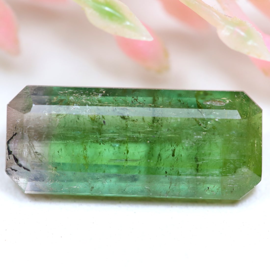 Bi-Color Tourmaline 3.03Cts Natural Afghanistan Bi-Color Tourmaline Gemstone: Ksmith Jewels Global Welcome to our auction house, today auction brought to you by Ksmith Jewels Global based in Penang, Malaysia specialize in all kinds of opal and color gemstone both in manufacturi