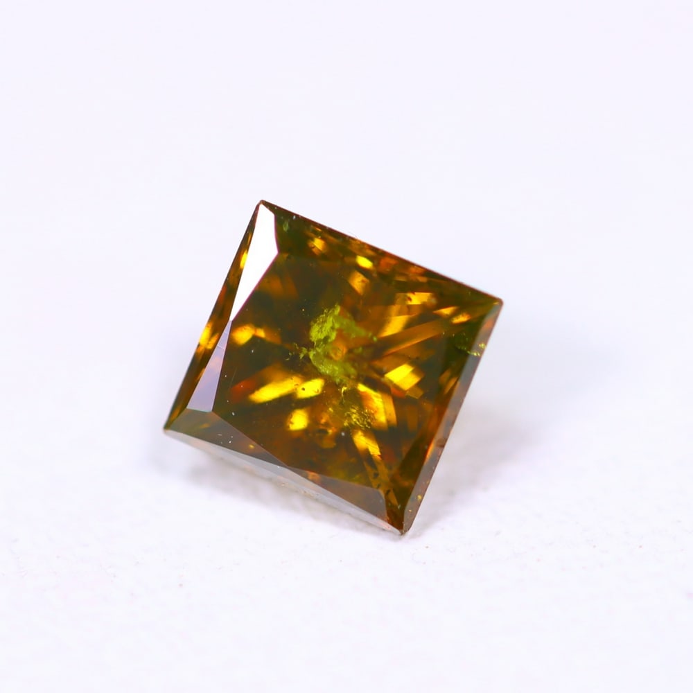 0.46ct Champagne Red Princess Cut Diamond 4.2x4.1mm - Natural Diamond, Loose Diamond: Ksmith Jewels Global Welcome to our auction house, today auction brought to you by Ksmith Jewels Global based in Penang, Malaysia specialize in all kinds of opal, diamond and color gemstone both in ma
