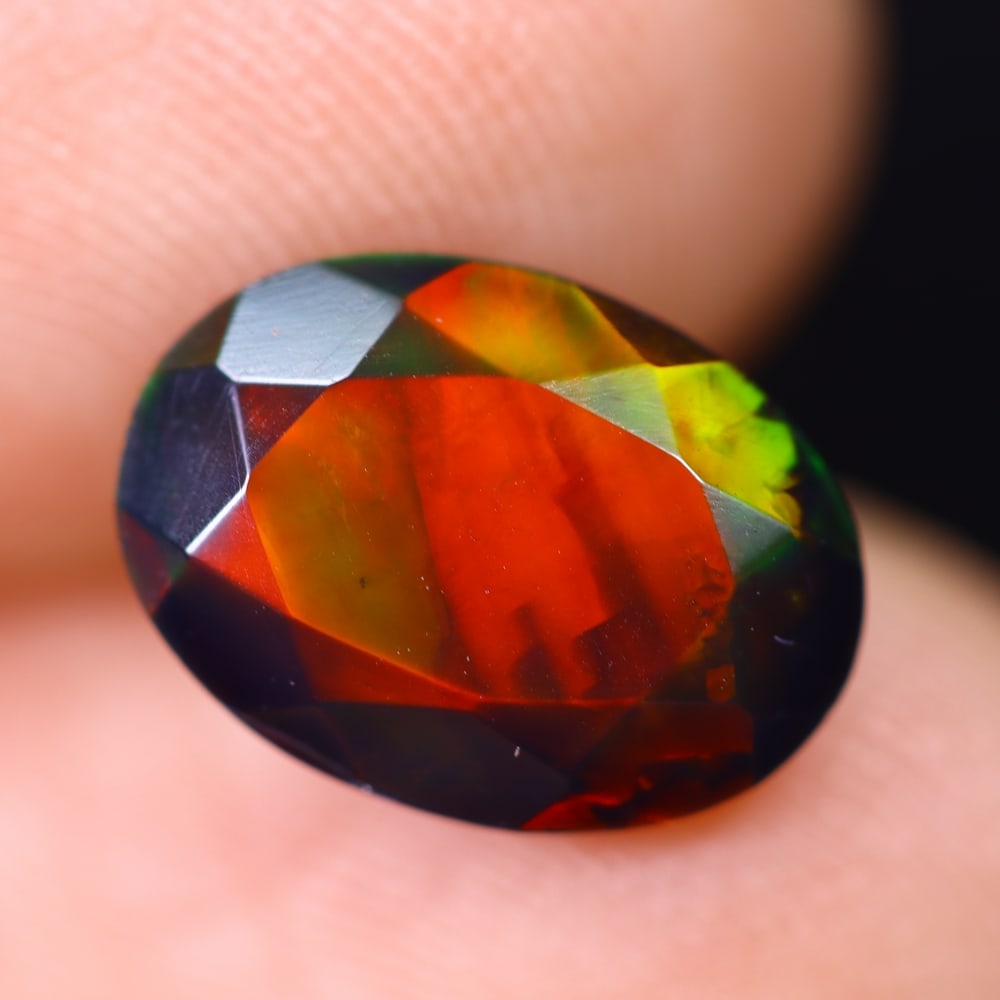 1.98Ct Welo Black Opal Polished - Ethiopian Opal: Ksmith Jewels Global Welcome to our auction house, today auction brought to you by Ksmith Jewels Global based in Penang, Malaysia specialize in all kinds of opal and color gemstone both in manufacturi