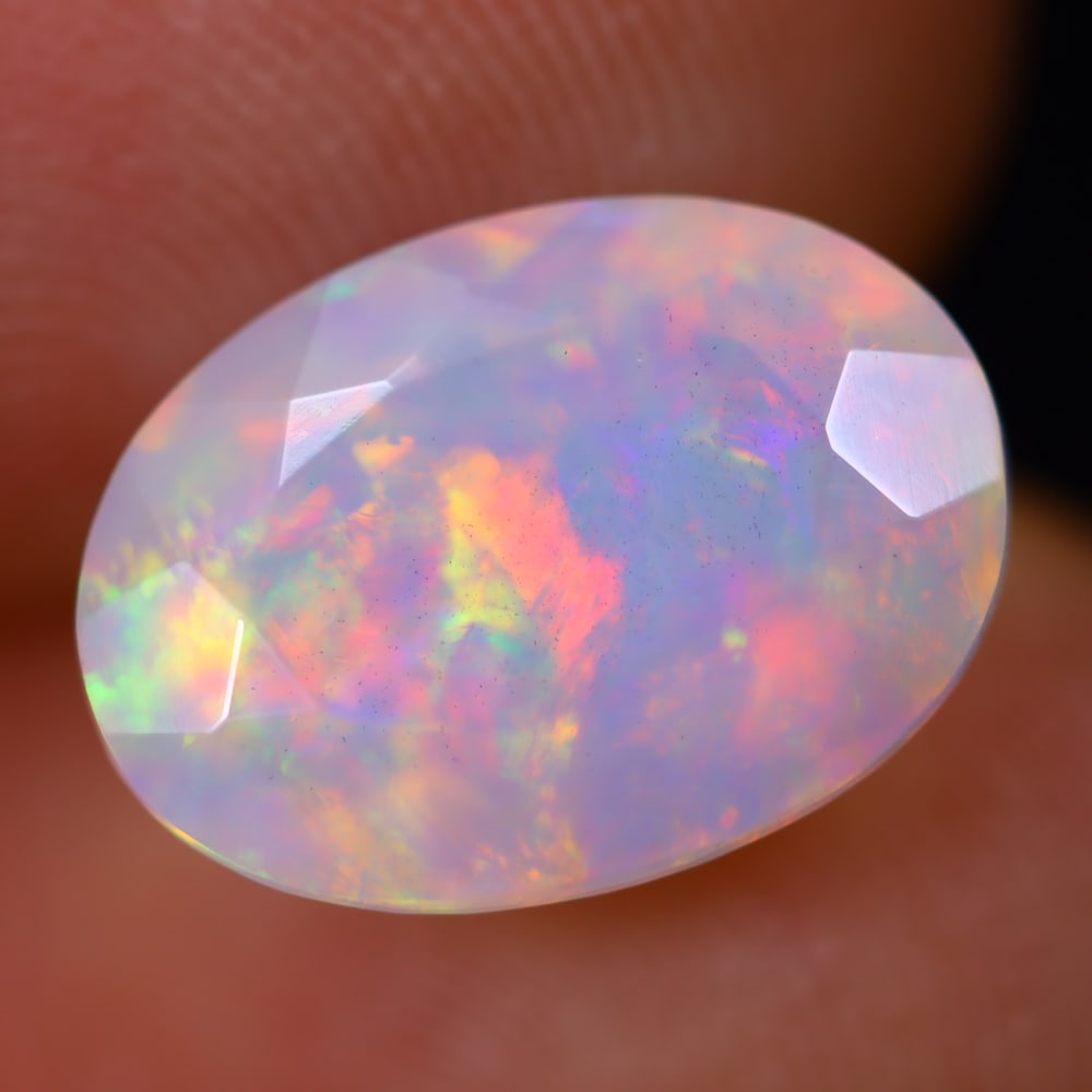 3.00Ct Welo Opal Polished - Ethiopian Opal - Oval Faceted: Ksmith Jewels Global Welcome to our auction house, today auction brought to you by Ksmith Jewels Global based in Penang, Malaysia specialize in all kinds of opal and color gemstone both in manufacturi