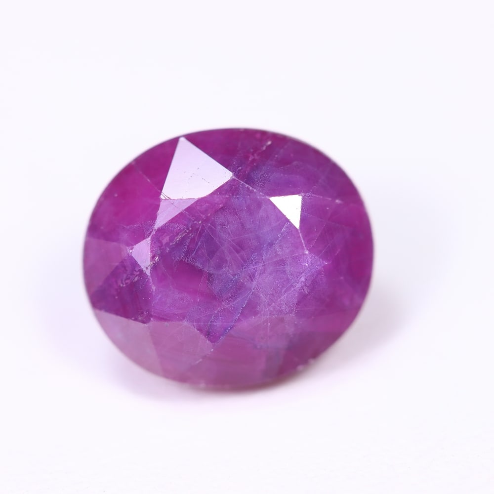 6.07Ct Red Ruby - Polished Faceted: Ksmith Jewels Global Welcome to our auction house, today auction brought to you by Ksmith Jewels Global based in Penang, Malaysia specialize in all kinds of opal and color gemstone both in manufacturi