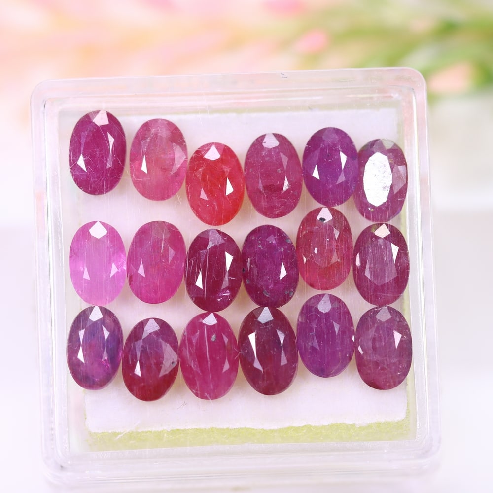 10.23Ct Red Ruby Set - Polished Faceted: Ksmith Jewels Global Welcome to our auction house, today auction brought to you by Ksmith Jewels Global based in Penang, Malaysia specialize in all kinds of opal and color gemstone both in manufacturi