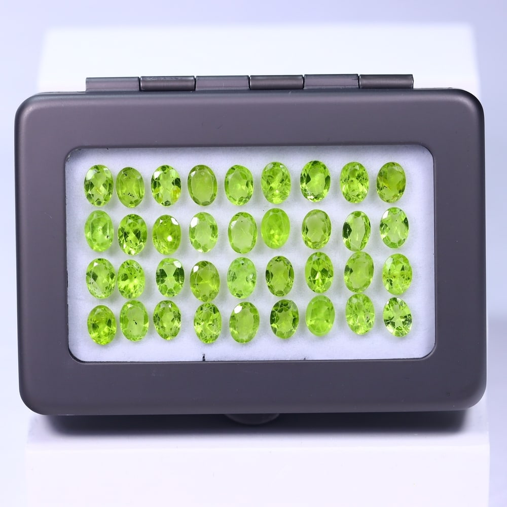 27.49Ct Peridot Lot - Polished Faceted - Oval Faceted: Ksmith Jewels Global Welcome to our auction house, today auction brought to you by Ksmith Jewels Global based in Penang, Malaysia specialize in all kinds of opal and color gemstone both in manufacturi