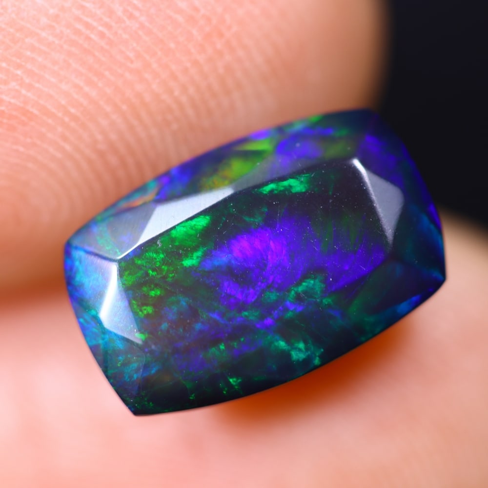 2.20Ct Ethiopian Welo Black Opal - Faceted Polished: Ksmith Jewels Global Welcome to our auction house, today auction brought to you by Ksmith Jewels Global based in Penang, Malaysia specialize in all kinds of opal and color gemstone both in manufacturi