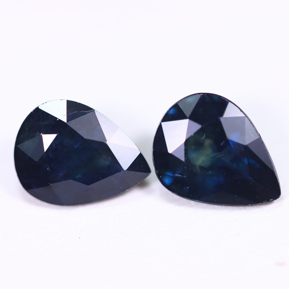 3.82Ct Blue Sapphire Set - Polished Faceted: Ksmith Jewels Global Welcome to our auction house, today auction brought to you by Ksmith Jewels Global based in Penang, Malaysia specialize in all kinds of opal and color gemstone both in manufacturi