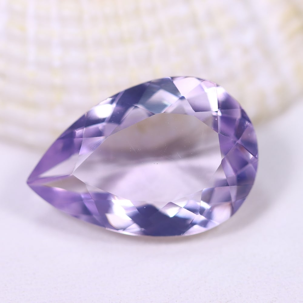 6.58Ct Lavender Amethyst - Polished Faceted: Ksmith Jewels Global Welcome to our auction house, today auction brought to you by Ksmith Jewels Global based in Penang, Malaysia specialize in all kinds of opal and color gemstone both in manufacturi