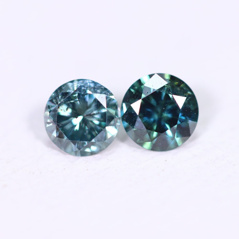 0.25Ct Peacock Blue Diamond Set - Polished Faceted: Ksmith Jewels Global Welcome to our auction house, today auction brought to you by Ksmith Jewels Global based in Penang, Malaysia specialize in all kinds of opal and color gemstone both in manufacturi