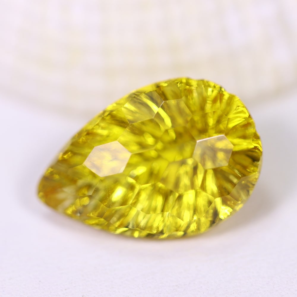 7.23Ct Citrine - Special Cut - Faceted Polished: Ksmith Jewels Global Welcome to our auction house, today auction brought to you by Ksmith Jewels Global based in Penang, Malaysia specialize in all kinds of opal and color gemstone both in manufacturi