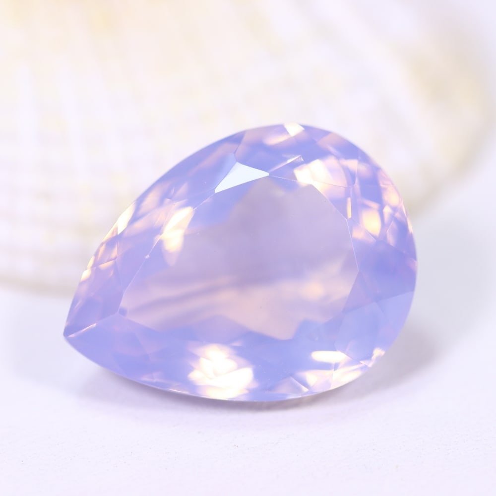 13.04Ct Lavender Amethyst - Polished Faceted: Ksmith Jewels Global Welcome to our auction house, today auction brought to you by Ksmith Jewels Global based in Penang, Malaysia specialize in all kinds of opal and color gemstone both in manufacturi