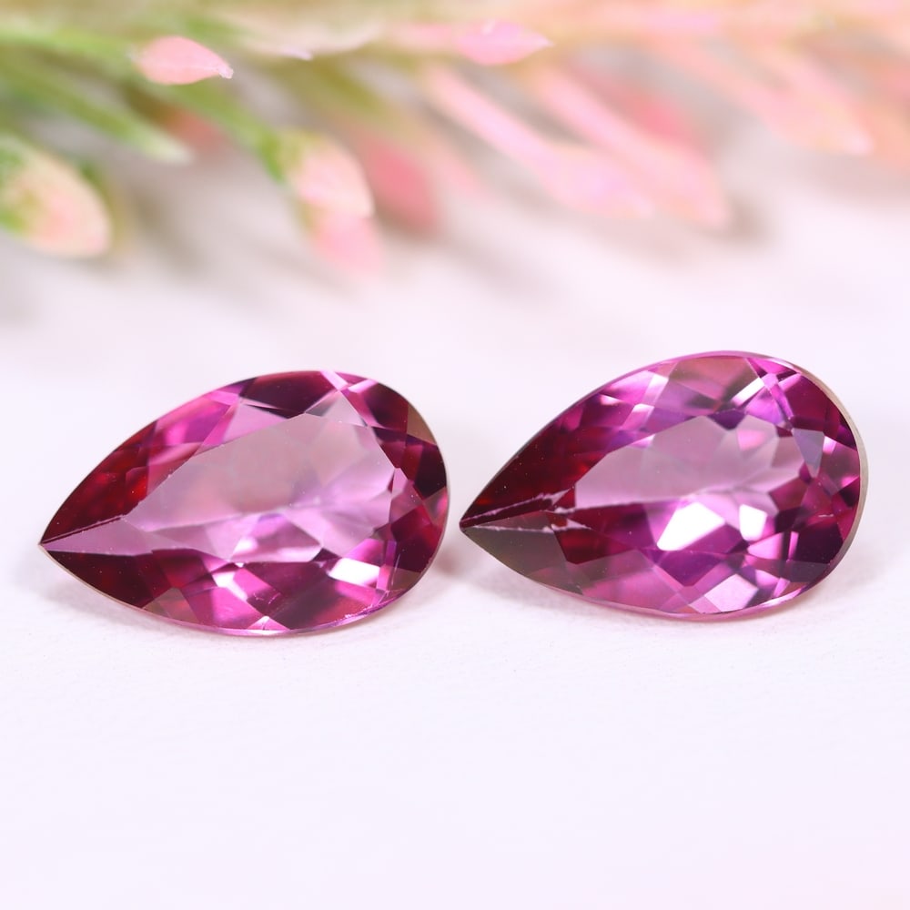 9.21Ct Pink Topaz Pair - Polished Faceted: Ksmith Jewels Global Welcome to our auction house, today auction brought to you by Ksmith Jewels Global based in Penang, Malaysia specialize in all kinds of opal and color gemstone both in manufacturi