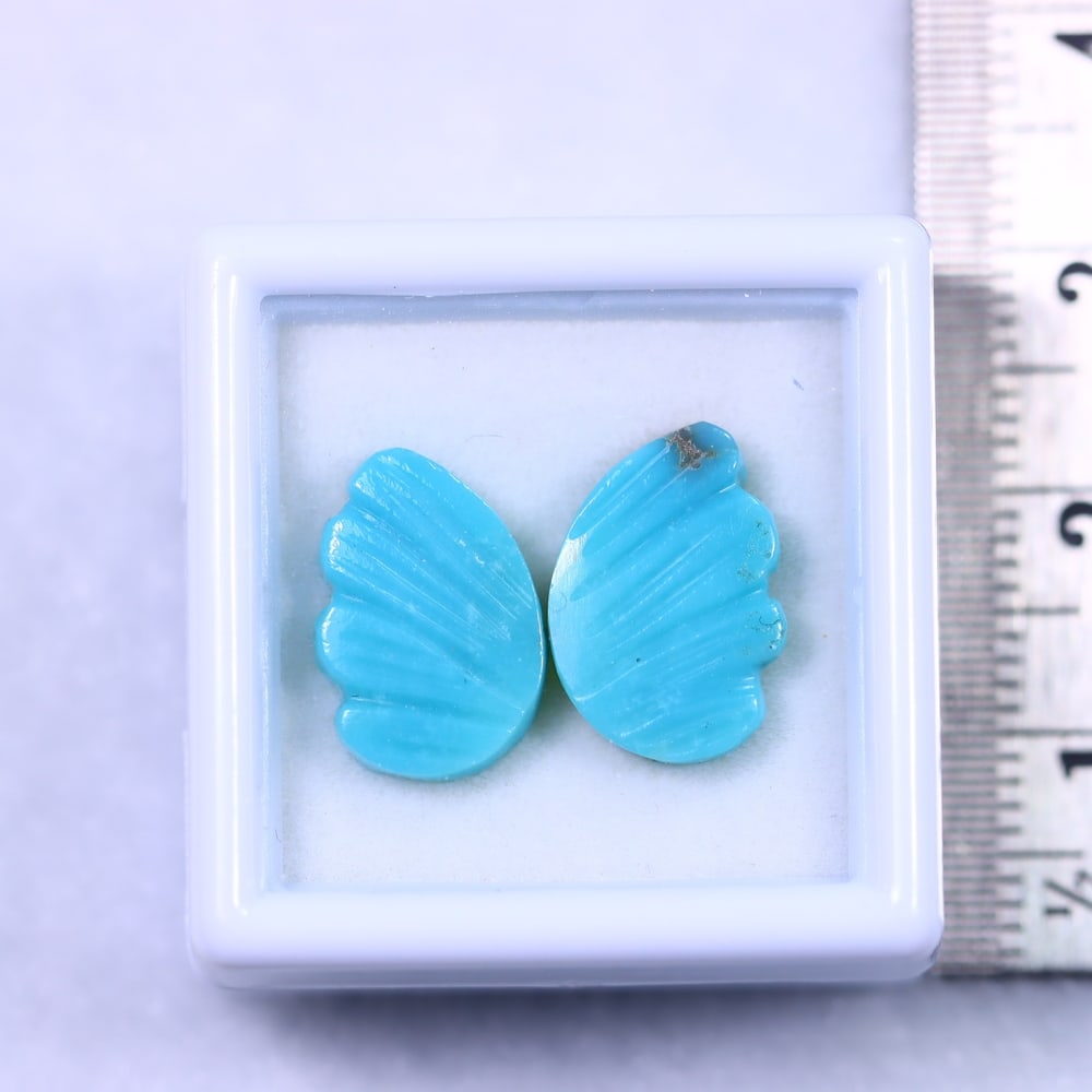 A Pair of Natural Turquoise Butterfly Carving: Ksmith Jewels Global Welcome to our auction house, today auction brought to you by Ksmith Jewels Global based in Penang, Malaysia specialize in all kinds of opal and color gemstone both in manufacturi