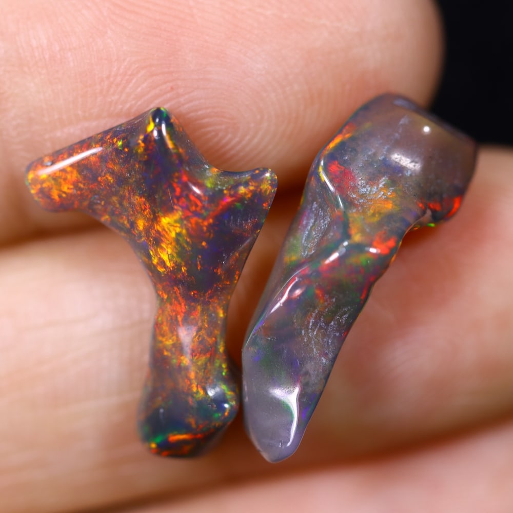 4.90Ct Natural Freeform Black Opal Set - 19x6x5mm - Polished Rough: Ksmith Jewels Global Welcome to our auction house, today auction brought to you by Ksmith Jewels Global based in Penang, Malaysia specialize in all kinds of opal and color gemstone both in manufacturi