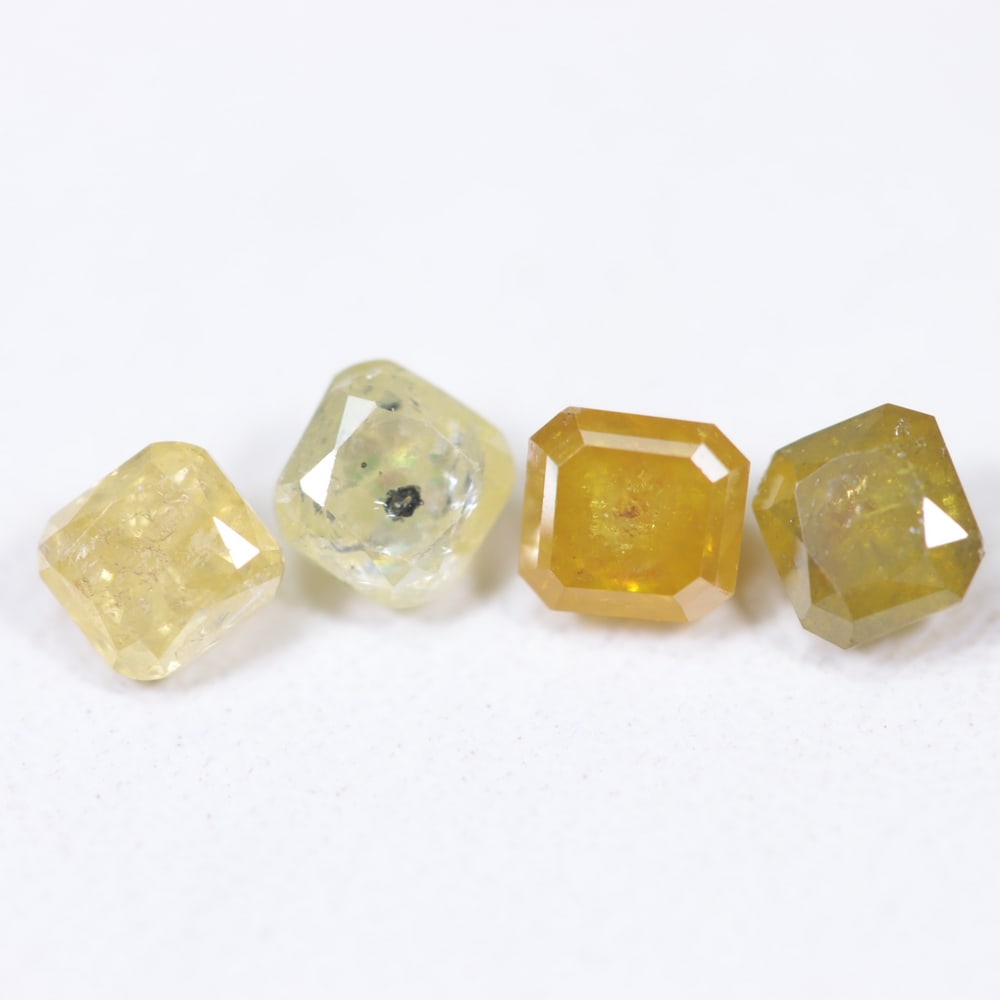 1.07Ct Fancy Diamond Set - Polished Faceted: Ksmith Jewels Global Welcome to our auction house, today auction brought to you by Ksmith Jewels Global based in Penang, Malaysia specialize in all kinds of opal and color gemstone both in manufacturi