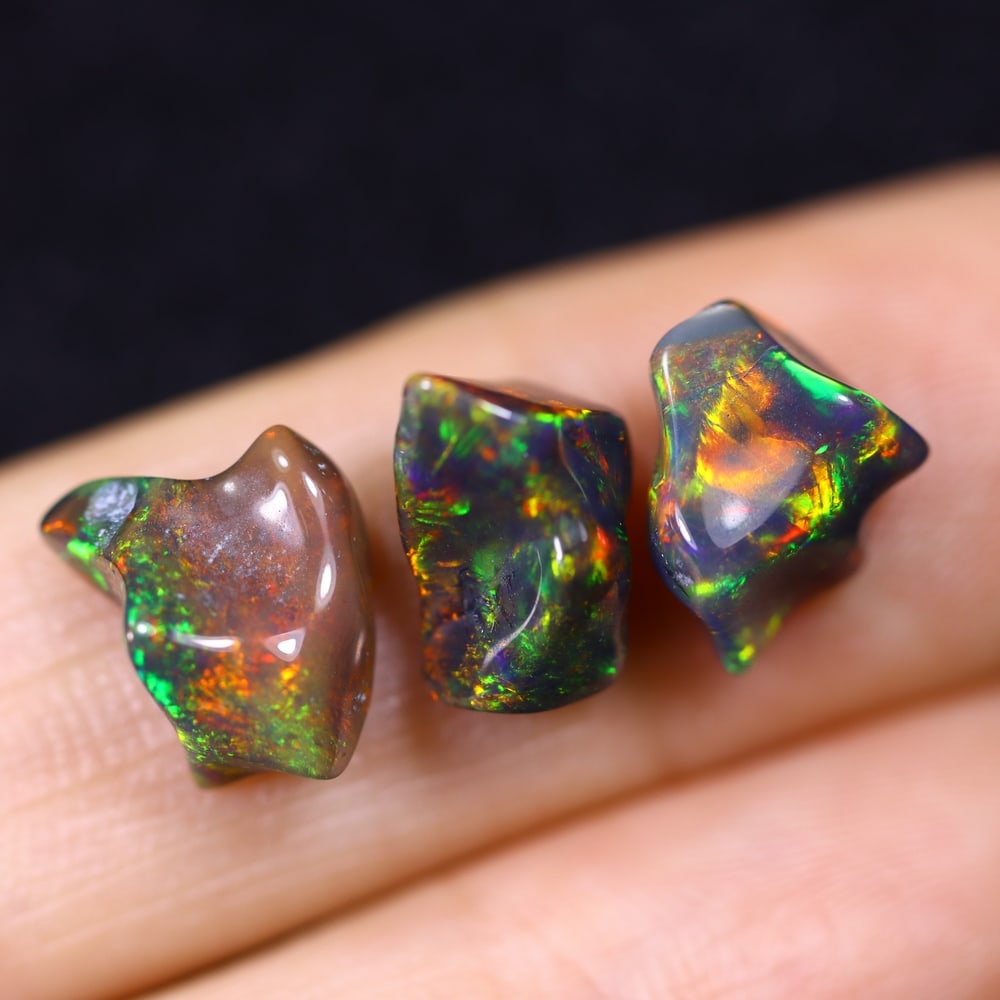 5.00Ct Natural Freeform Black Opal Set - 9x7x6mm - Polished Rough: Ksmith Jewels Global Welcome to our auction house, today auction brought to you by Ksmith Jewels Global based in Penang, Malaysia specialize in all kinds of opal and color gemstone both in manufacturi