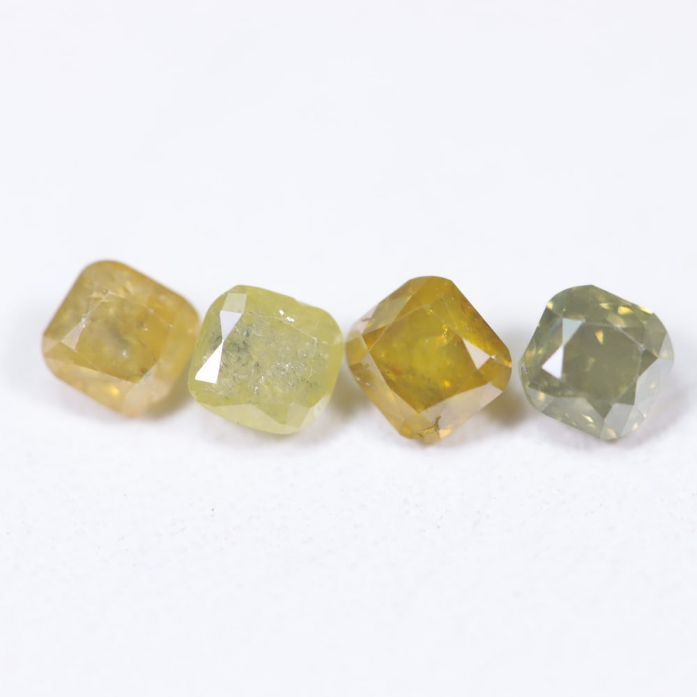 0.92Ct Fancy Diamond Set - Polished Faceted: Ksmith Jewels Global Welcome to our auction house, today auction brought to you by Ksmith Jewels Global based in Penang, Malaysia specialize in all kinds of opal and color gemstone both in manufacturi
