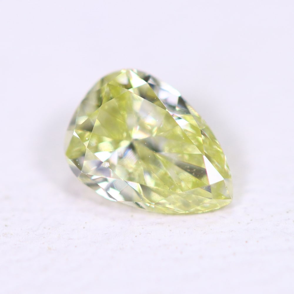 0.25Ct Fancy Diamond - Polished Faceted: Ksmith Jewels Global Welcome to our auction house, today auction brought to you by Ksmith Jewels Global based in Penang, Malaysia specialize in all kinds of opal and color gemstone both in manufacturi