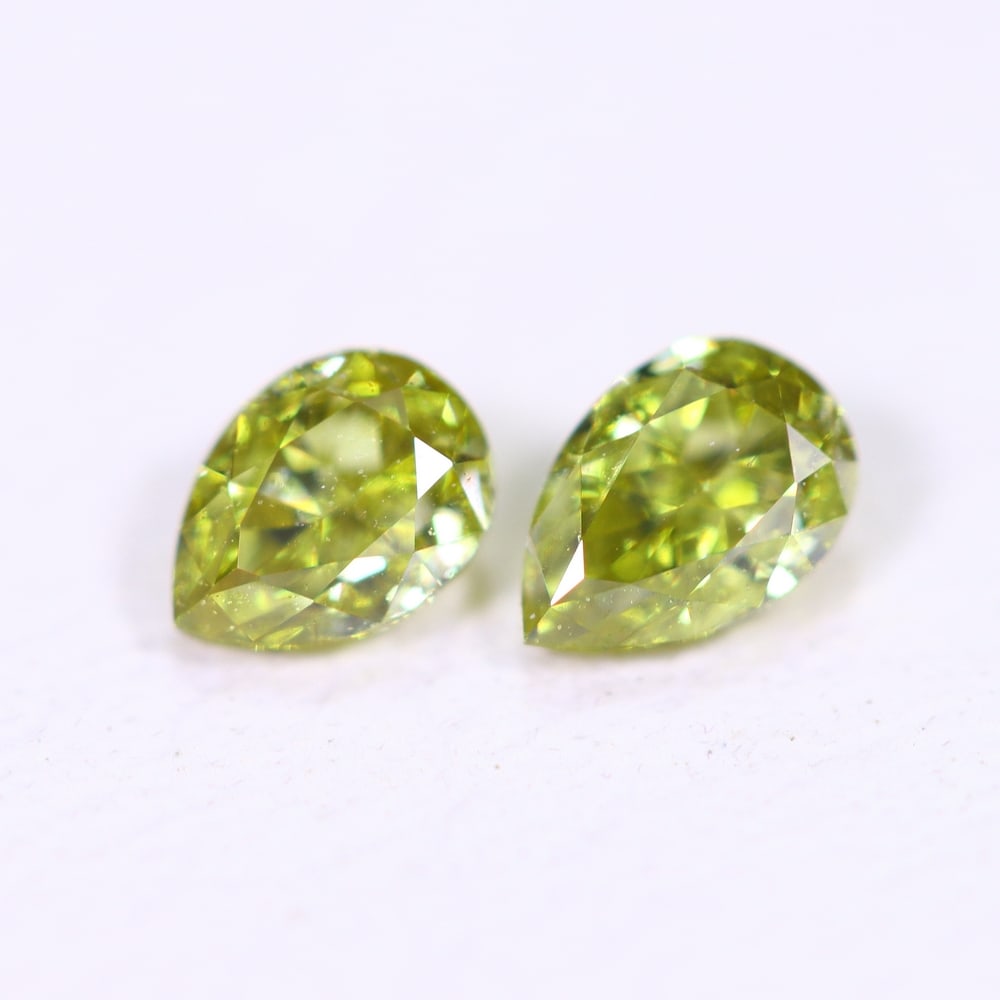 0.31Ct Fancy Diamond Set - Polished Faceted: Ksmith Jewels Global Welcome to our auction house, today auction brought to you by Ksmith Jewels Global based in Penang, Malaysia specialize in all kinds of opal and color gemstone both in manufacturi