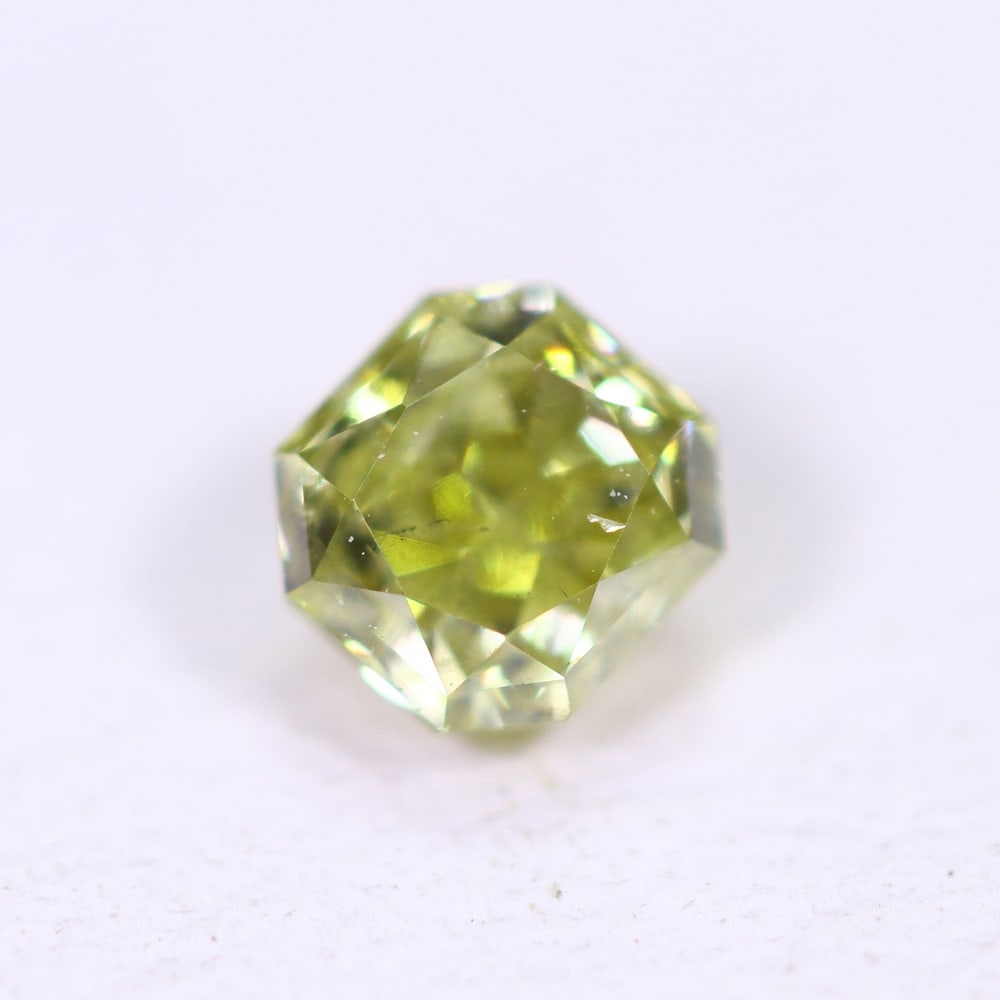 0.25Ct Fancy Diamond - Polished Faceted: Ksmith Jewels Global Welcome to our auction house, today auction brought to you by Ksmith Jewels Global based in Penang, Malaysia specialize in all kinds of opal and color gemstone both in manufacturi
