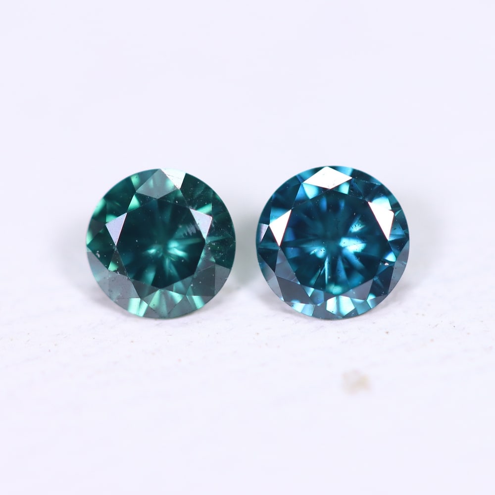 0.18Ct Peacock Blue Diamond Set - Polished Faceted: Ksmith Jewels Global Welcome to our auction house, today auction brought to you by Ksmith Jewels Global based in Penang, Malaysia specialize in all kinds of opal and color gemstone both in manufacturi