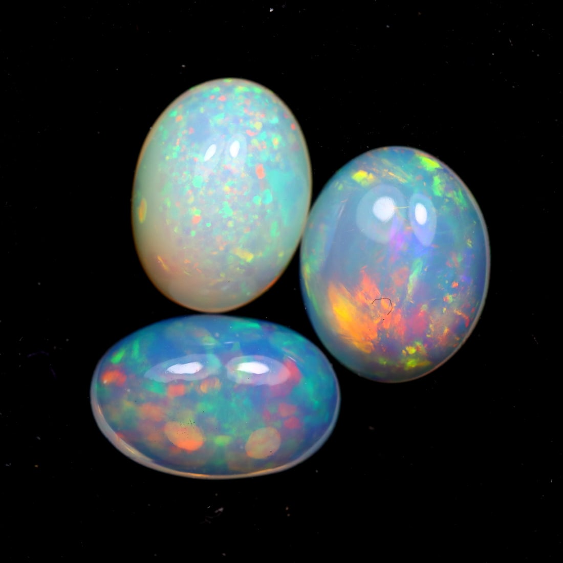 4.64Ct Natural Ethiopian Welo Opal In Lot - Ethiopian Opal - Oval Cabochon: Ksmith Jewels Global Welcome to our auction house, today auction brought to you by Ksmith Jewels Global based in Penang, Malaysia specialize in all kinds of opal and color gemstone both in manufacturi