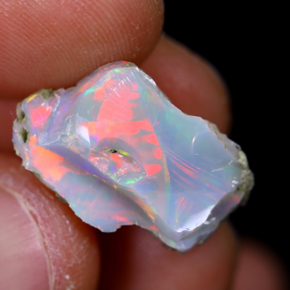 7Ct Rough Opal Specimen - Ethiopian Opal - Mineral Rough: Ksmith Jewels Global Welcome to our auction house, today auction brought to you by Ksmith Jewels Global based in Penang, Malaysia specialize in all kinds of opal and color gemstone both in manufacturi