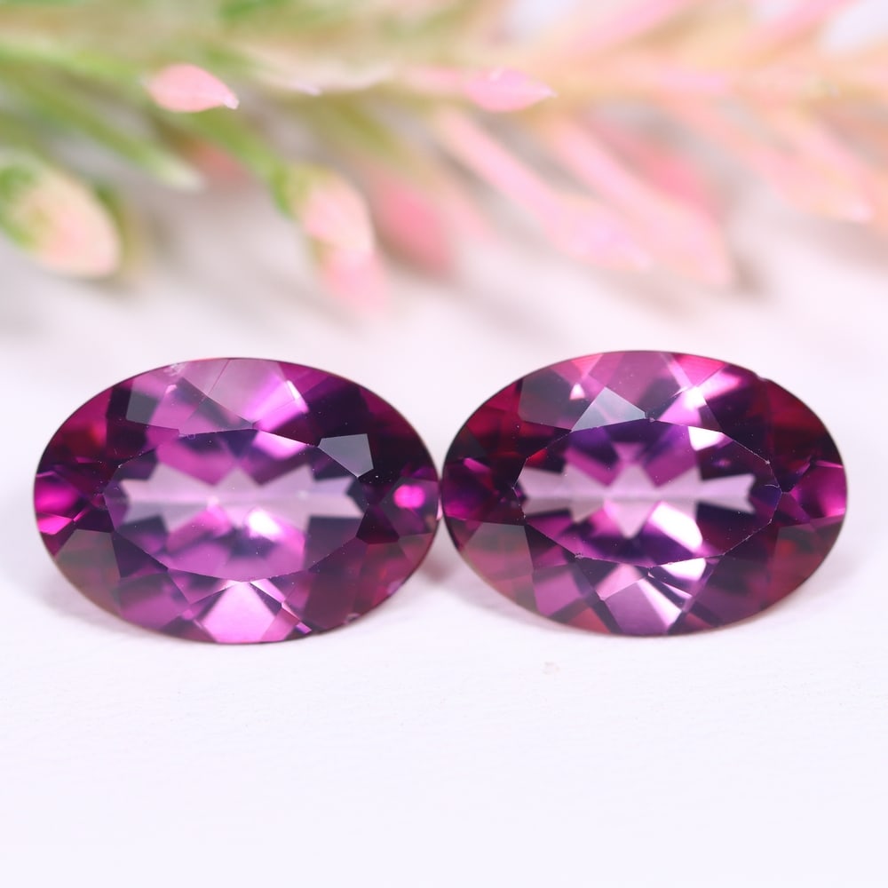 11.83Ct Purplish Pink Topaz Pair - Polished Faceted: Ksmith Jewels Global Welcome to our auction house, today auction brought to you by Ksmith Jewels Global based in Penang, Malaysia specialize in all kinds of opal and color gemstone both in manufacturi