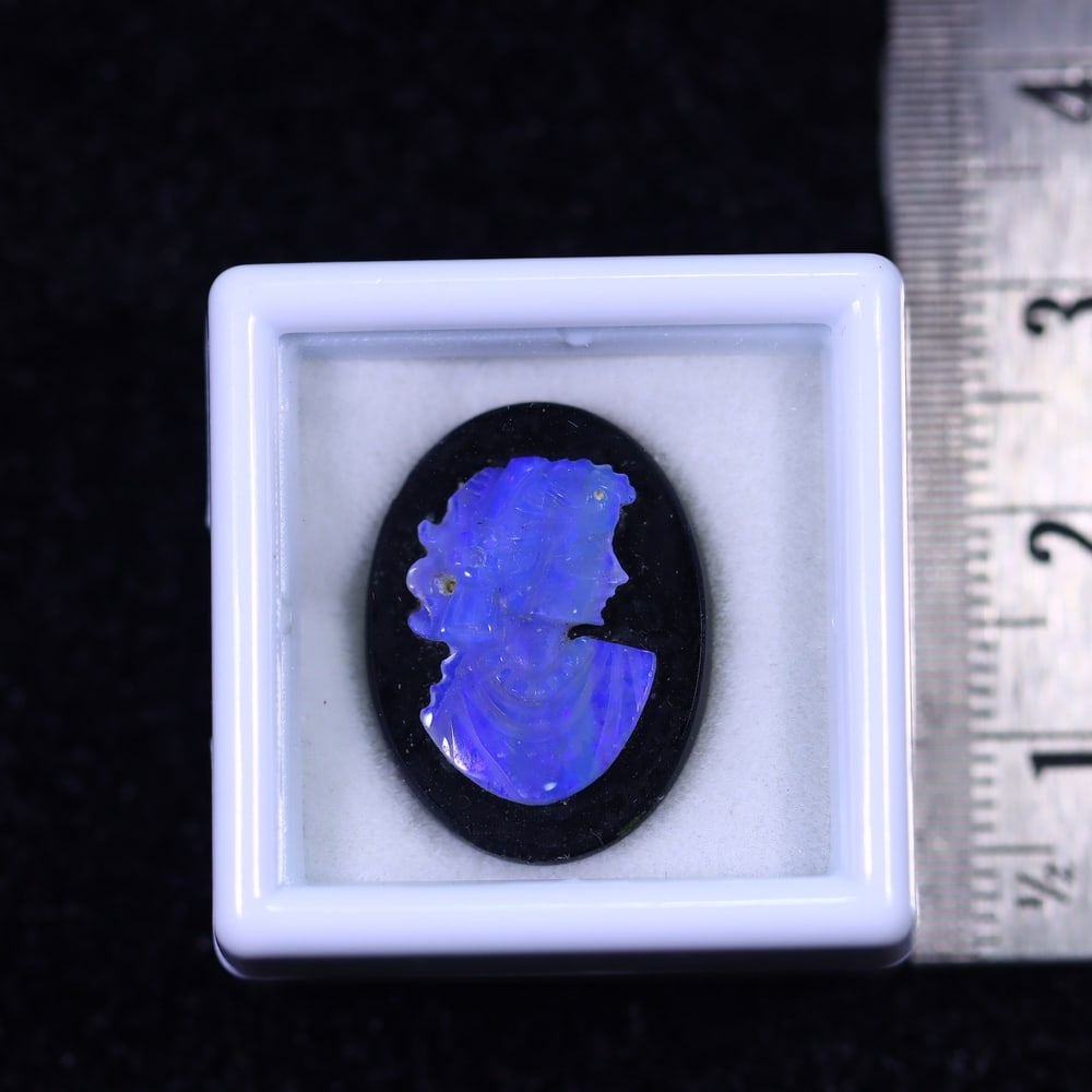 Natural Lightning Ridge Opal Carving on Black Onyx: Ksmith Jewels Global Welcome to our auction house, today auction brought to you by Ksmith Jewels Global based in Penang, Malaysia specialize in all kinds of opal and color gemstone both in manufacturi