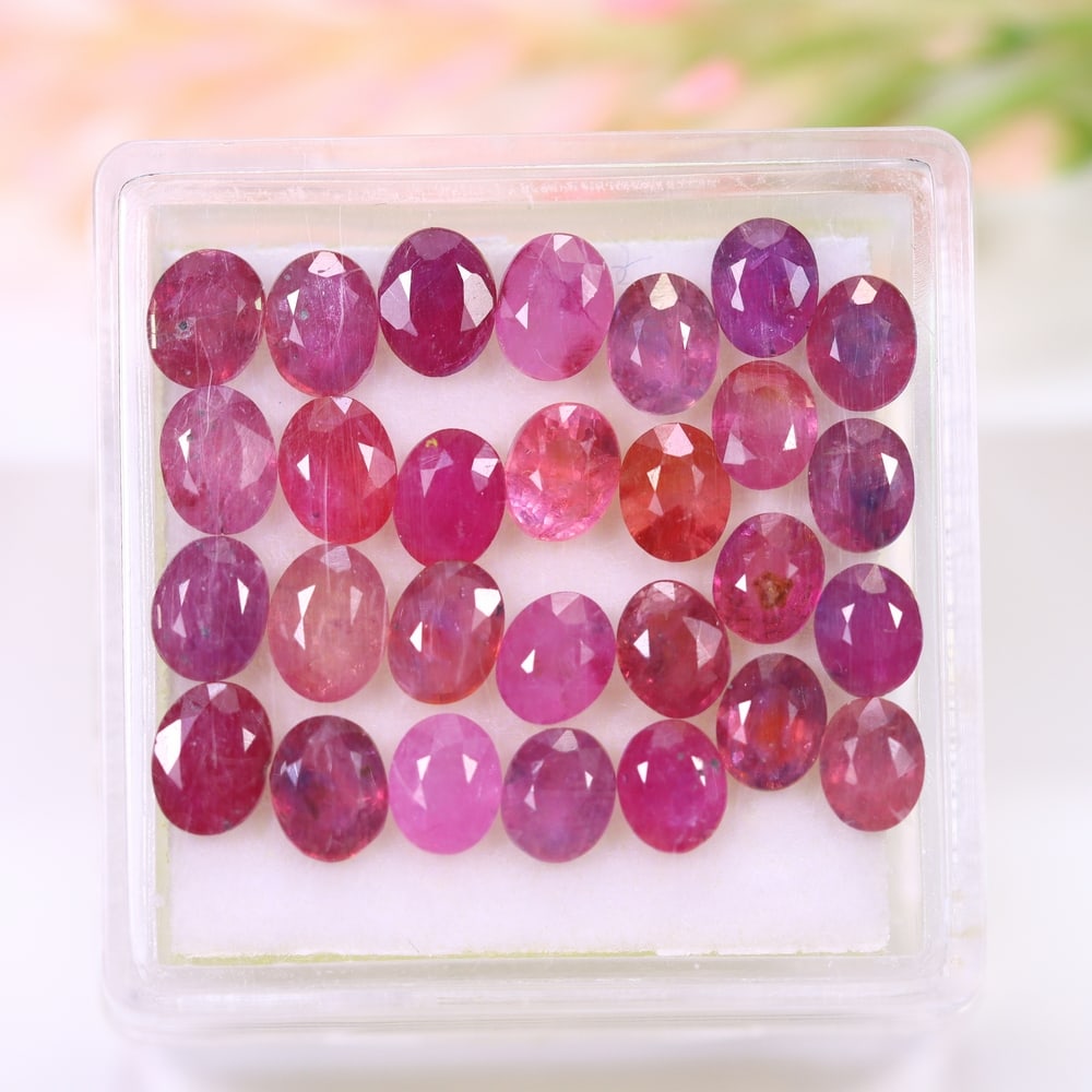7.91Ct Red Ruby Set - Polished Faceted: Ksmith Jewels Global Welcome to our auction house, today auction brought to you by Ksmith Jewels Global based in Penang, Malaysia specialize in all kinds of opal and color gemstone both in manufacturi
