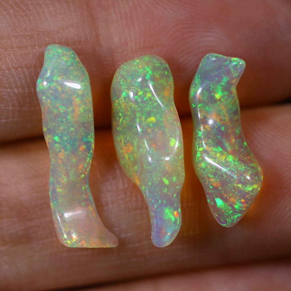 6.70Ct Welo Opal Freeform Polished Set - Ethiopian Opal: Ksmith Jewels Global Welcome to our auction house, today auction brought to you by Ksmith Jewels Global based in Penang, Malaysia specialize in all kinds of opal and color gemstone both in manufacturi
