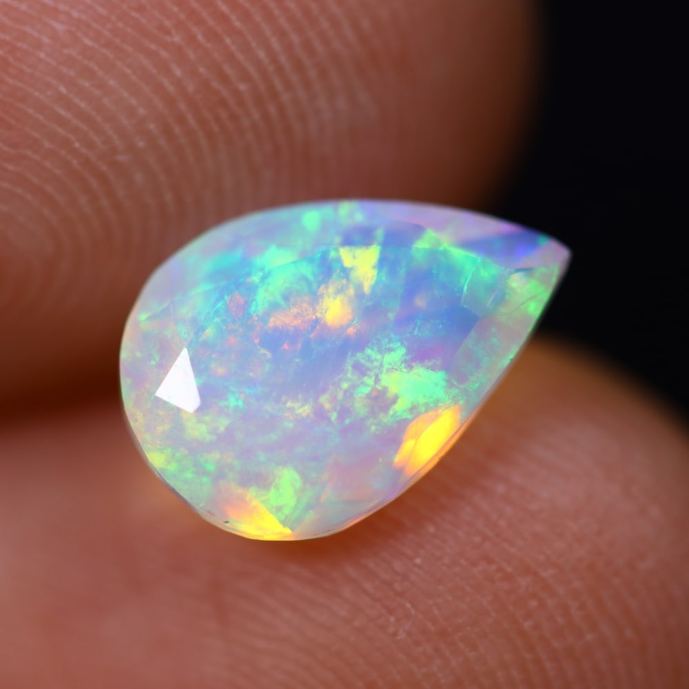 1.15Ct Welo Opal Faceted Polished - Ethiopian Opal: Ksmith Jewels Global Welcome to our auction house, today auction brought to you by Ksmith Jewels Global based in Penang, Malaysia specialize in all kinds of opal and color gemstone both in manufacturi