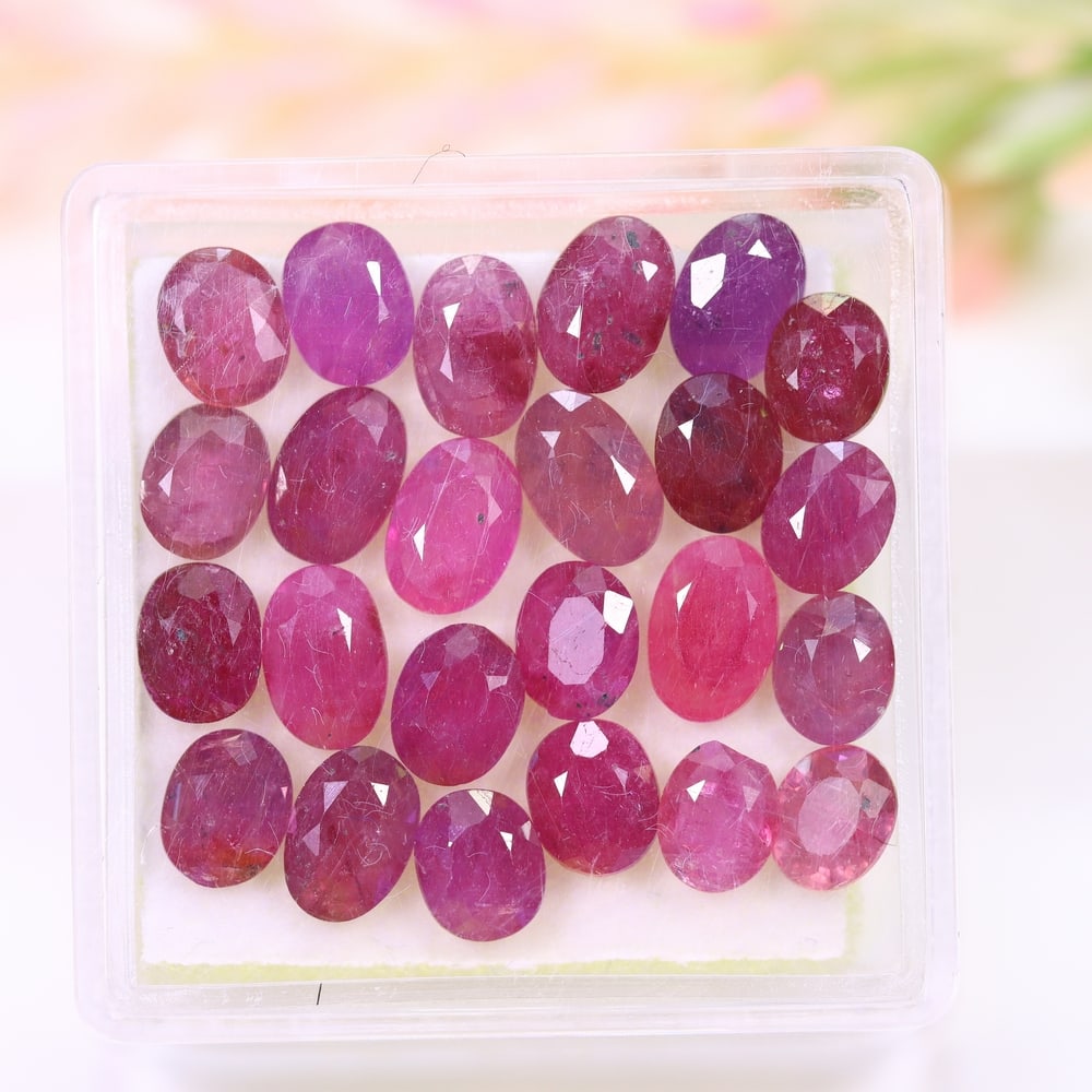9.88Ct Red Ruby Set - Polished Faceted: Ksmith Jewels Global Welcome to our auction house, today auction brought to you by Ksmith Jewels Global based in Penang, Malaysia specialize in all kinds of opal and color gemstone both in manufacturi