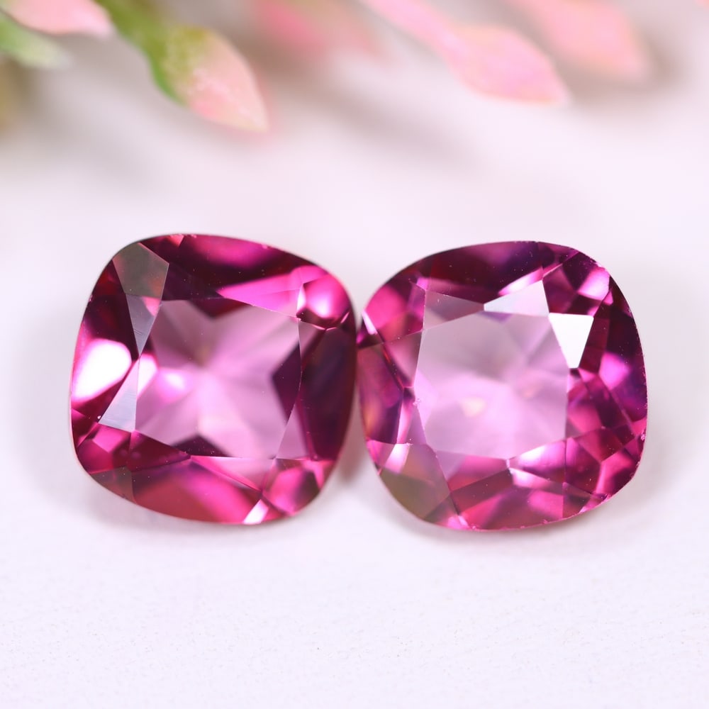 6.85Ct Pink Topaz Pair - Polished Faceted: Ksmith Jewels Global Welcome to our auction house, today auction brought to you by Ksmith Jewels Global based in Penang, Malaysia specialize in all kinds of opal and color gemstone both in manufacturi
